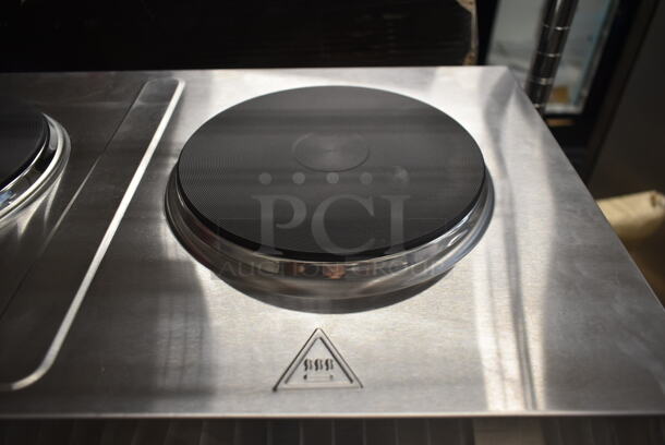 LIKE NEW! Avantco 177EB202SBSM Stainless Steel Countertop Double Burner Solid Top  Portable Electric Side-by-Side Hot Plate. Unit Has Only Been Used a Few Times! Tested and Working! - Image 7 of 9