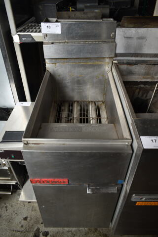Cecilware FMS403HP Stainless Steel Commercial Floor Style Natural Gas Powered Deep Fat Fryer on Commercial Casters. 110,000 BTU.