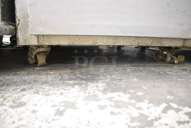 Nu Vu Metal Commercial Electric Powered Oven Proofer. 208/240 Volts. - Image 2 of 7