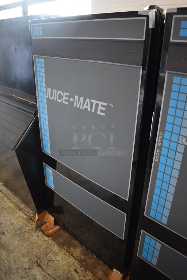 KD Distributing Model FMR1 Metal Commercial Refrigerated Juice Mate Vending Machine. 115 Volts, 1 Phase. 28x27x56. Tested and Working! - Image 2 of 7