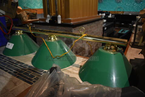 Green 3 Head Lamp. 46x12x11. (bar)