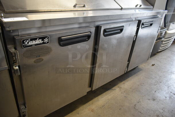 2016 Leader ESLM72S/C Stainless Steel Commercial Sandwich Salad Prep Table Bain Marie Mega Top on Commercial Casters. 115 Volts, 1 Phase. Cannot Test Due To Cut Power Cord - Image 4 of 10