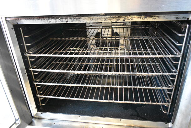Vulcan VC4GD-10 Stainless Steel Commercial Natural Gas Powered Full Size Convection Oven w/ View Through Doors, Metal Oven Racks, Metal Legs and Thermostatic Controls.  - Image 5 of 7