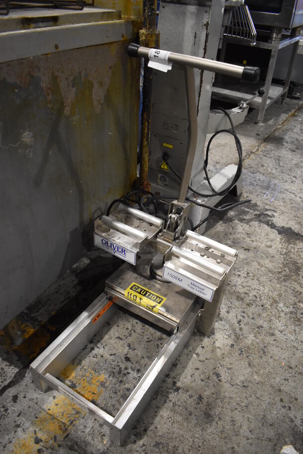 Oliver 1508 M Metal Commercial Countertop Tray Lidder Sealer. 115 Volts, 1 Phase. 16x26x23.5. Tested and Working! - Image 2 of 7