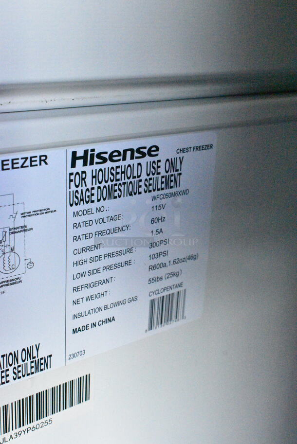 Hisense WFC050M6XWD Metal Chest Freezer w/ Hinge Lid. 115 Volts, 1 Phase. Tested and Powers On But Does Not Get Cold
 - Image 5 of 5