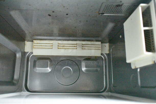 2023 Sharp R-21LVF Stainless Steel Commercial Countertop Microwave Oven. 120 Volts, 1 Phase.  - Image 4 of 5