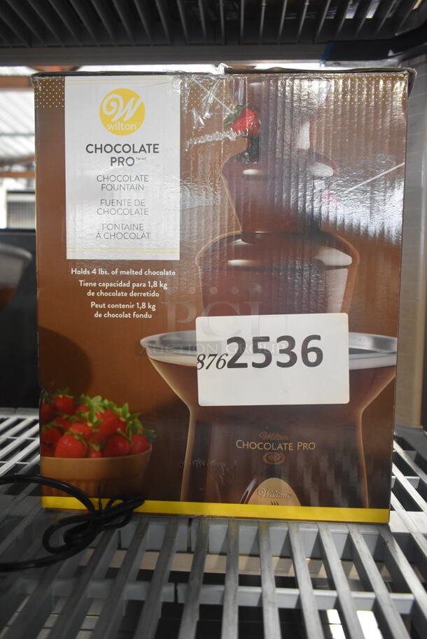 BRAND NEW SCRATCH AND DENT! Wilton TL-094 Chocolate Pro Metal Countertop Chocolate Fountain. - Image 9 of 9
