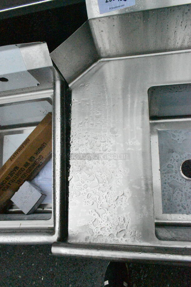 BRAND NEW SCRATCH AND DENT! Regency 600DDTS384RT 16-Gauge 7' Soiled / Dirty Dish Table with 3-Compartment Sink - 16" x 20" x 14" Bowls - Right Drainboard. No Legs.  - Image 8 of 9