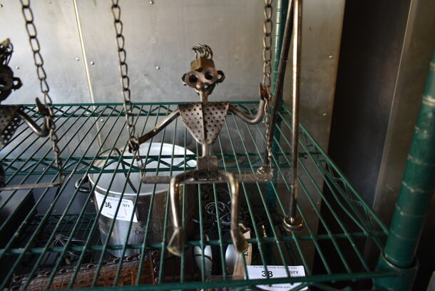 Metal Countertop Decoration of Swinging Monkeys. - Image 4 of 4