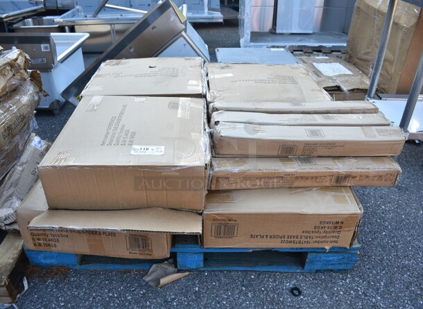 PALLET LOT of 14 BRAND NEW SCRATCH AND DENT! Lancaster Table & Seating Items; 7 164TCLWDGY30 Standard Height Post, 7 164TBTSWD22 Table Base Spider & Plate. 14 Times Your Bid! - Image 1 of 9
