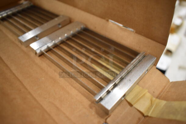 Box of 2 Metal Slicer Blades. 5x1x3 - Image 3 of 3