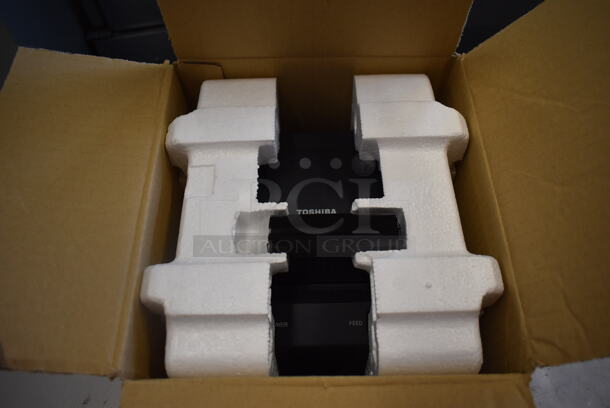 3 BRAND NEW IN BOX! Toshiba TRST-A00-DC-QM-R Receipt Printer. 6x8x6. 3 Times Your Bid! - Image 6 of 7