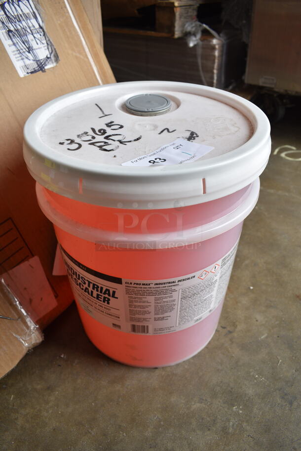 BRAND NEW SCRATCH AND DENT! CLR Pro Max I-IDESC5PROM Industrial Descaler 5 Gallons - Image 2 of 4