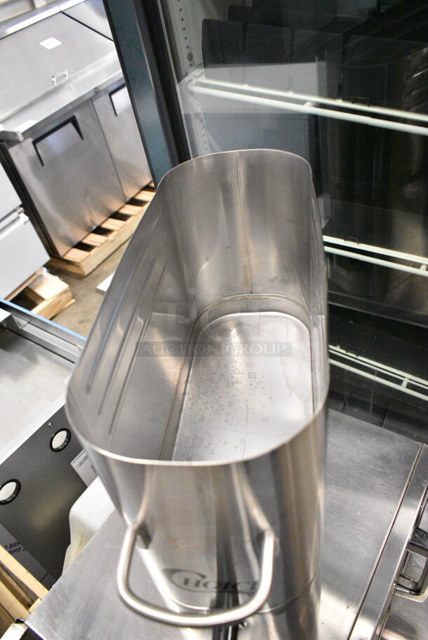 2 BRAND NEW SCRATCH AND DENT! Choice 407ITD4GS 4 Gallon Slim Iced Tea Dispenser. 2 Times Your Bid!  - Image 5 of 8