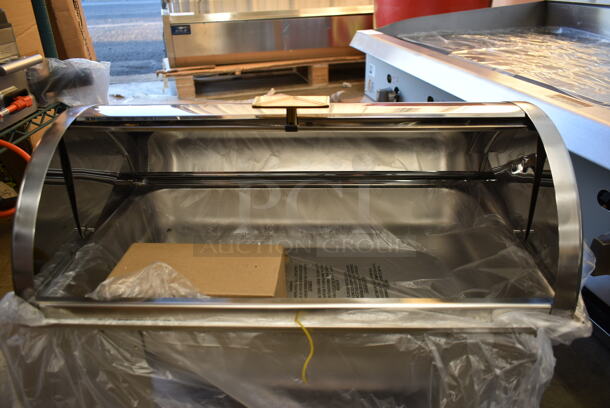 BRAND NEW SCRATCH AND DENT! Stainless Steel Chafing Dish w/ Rolling Lid. - Image 3 of 5