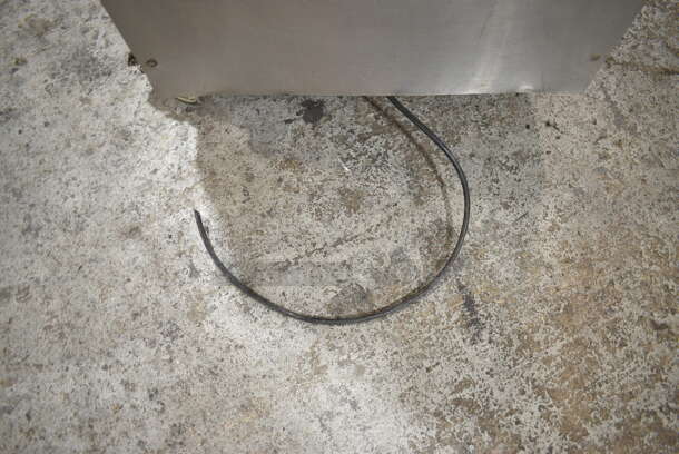 Hobart MG2032 Metal Commercial Floor Style Electric Powered Meat Mixer Grinder on Commercial Casters. 208 Volts, 3 Phase. Tested and Working! - Image 3 of 6