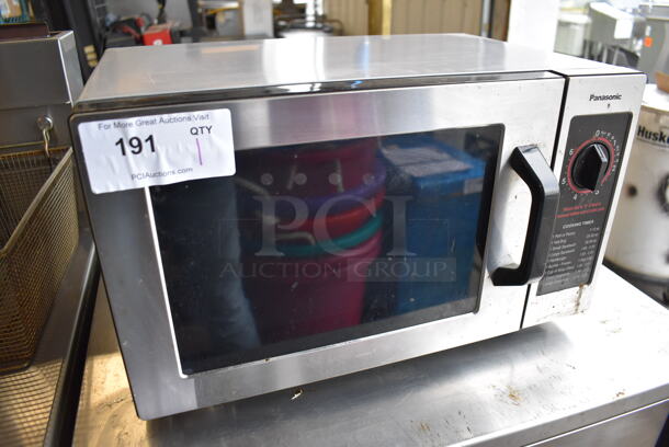 Panasonic CME-1024F Metal Commercial Countertop Microwave Oven. 120 Volts, 1 Phase. 20x15x12 - Image 3 of 7