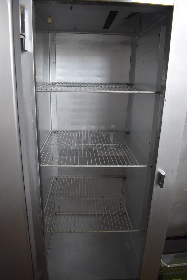 Traulsen G10011 Commercial Stainless Steel One Section Reach In Cooler With 3 Metal Racks on Commercial Casters. 115V Tested And Working! - Image 4 of 5