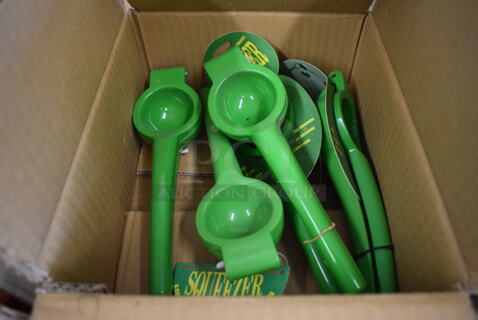 ALL ONE MONEY! Lot of 11 BRAND NEW! Lime Squeezer. 8"