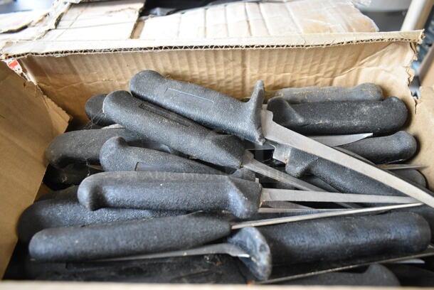 60 SHARPENED Stainless Steel Knives Including Boning/Fillet Knives. 60 Times Your Bid!  - Image 2 of 4