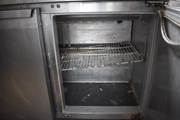 Continental SW48-12 Stainless Steel Commercial Sandwich Salad Prep Table Bain Marie Mega Top on Commercial Casters. 115 Volts, 1 Phase. 48x31x42. Tested and Working! - Image 5 of 7