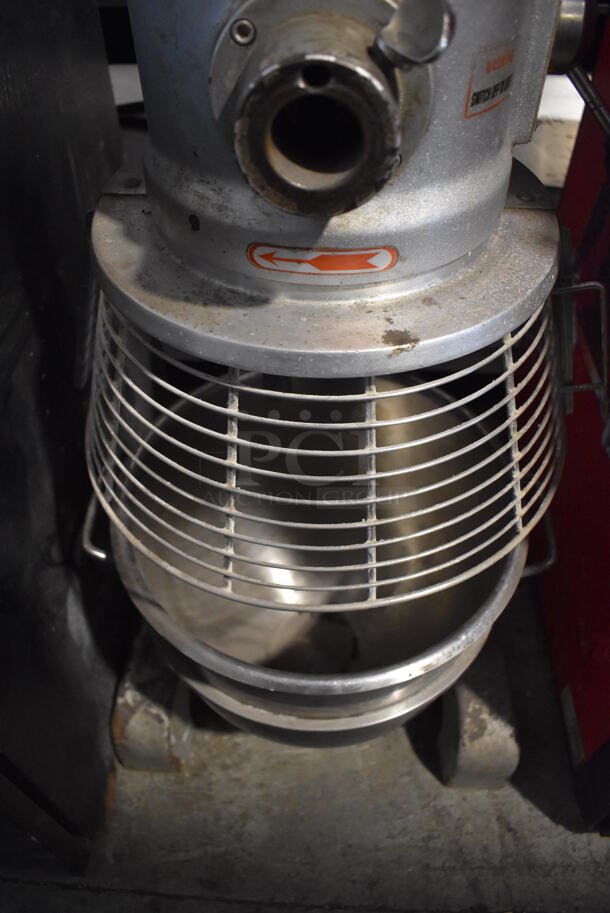 Axis M-30 Metal Commercial 30 Quart Planetary Dough Mixer w/ Stainless Steel Mixing Bowl and Bowl Guard. 110 Volts, 1 Phase. 21x24x45. Tested and Powers On - Image 7 of 8