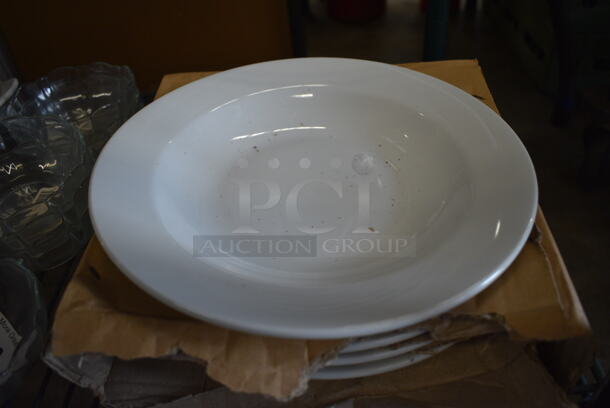 Box of 4 BRAND NEW White Ceramic Pasta Plates. 10.5x10.5x2