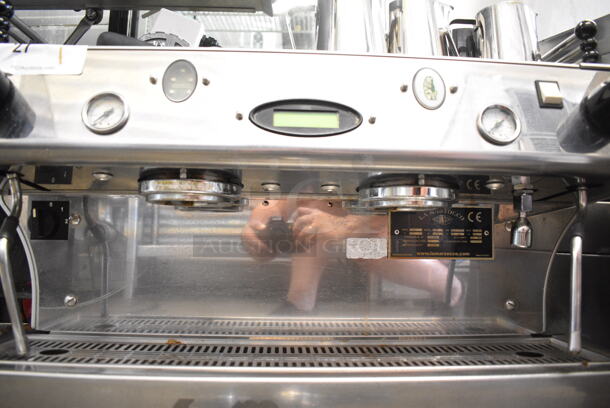 2015 La Marzocco GB5-EE Stainless Steel Commercial Countertop 2 Group Espresso Machine w/ 2 Portafilters and 2 Steam Wands. 220 Volts, 1 Phase.  - Image 6 of 9