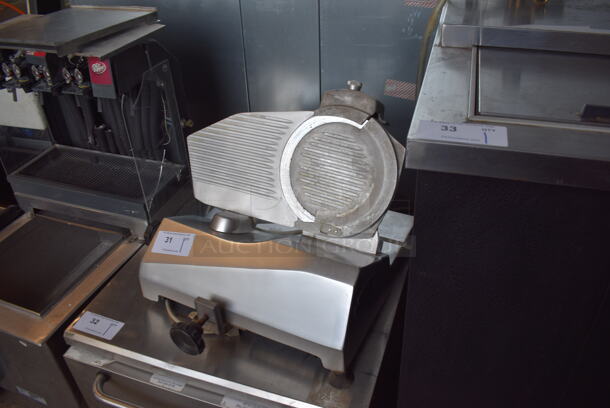 Univex 2510 Metal Commercial Countertop Meat Slicer w/ Blade Sharpener. 115 Volts, 1 Phase. Tested and Working! - Image 3 of 5