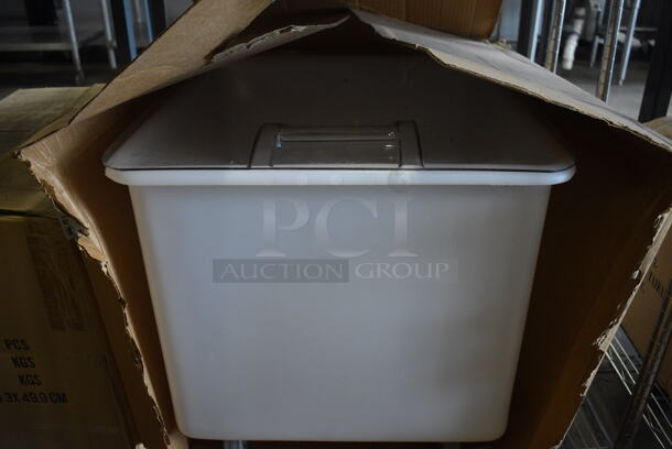 BRAND NEW IN BOX! Cambro White Poly Ingredient Bin w/ Clear Lid on Commercial Casters. 22x24x22 - Image 1 of 5
