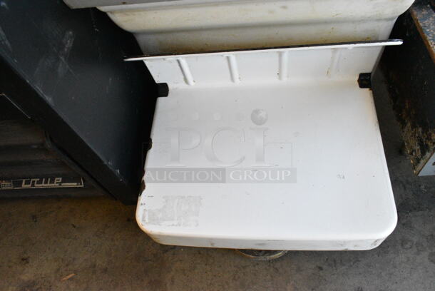 Toledo Metal Scale. Cannot Test Due To Cut Power Cord - Image 4 of 5