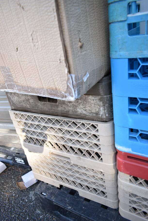 PALLET LOT of Various Items Including Dish Caddies, Orange Bin and Poly Buckets - Image 4 of 9