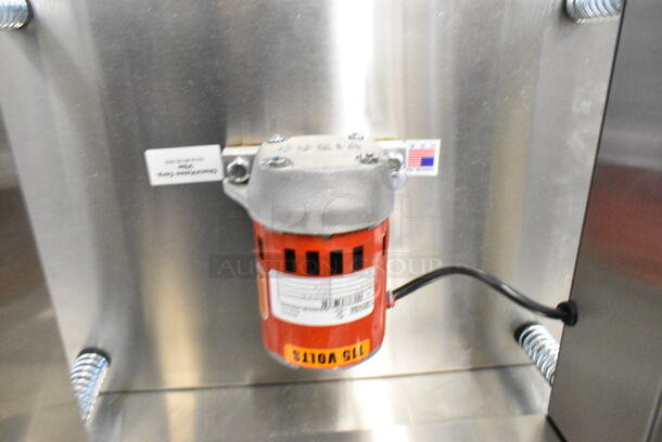 BRAND NEW SCRATCH AND DENT! ChocoVision C116VIBE110V Vibe Vibrating Table. 110 Volts, 1 Phase.  - Image 3 of 5