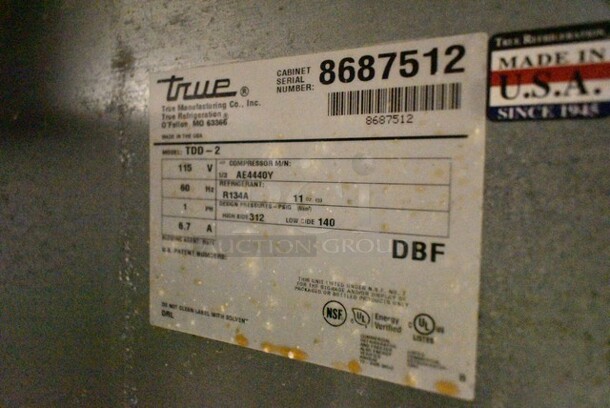 True TDD-2 Metal Commercial 2 Door Direct Draw Kegerator w/ 2 Beer Tower. 115 Volts, 1 Phase. Tested and Working! - Image 9 of 9
