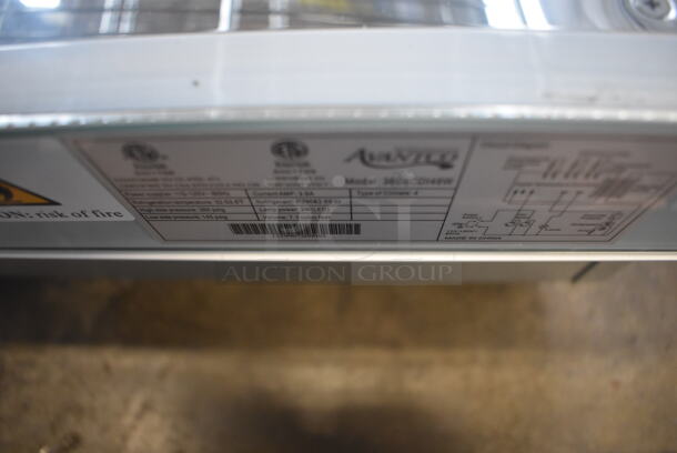 BRAND NEW SCRATCH AND DENT! Avantco 360BCDI48W Metal Commercial Countertop White Curved Refrigerated Drop-In Countertop Bakery Display Case Merchandiser. See Pictures For Damage To Left Glass Pane. 110-120 Volts, 1 Phase. 48x24x27. Tested and Working! - Image 7 of 8