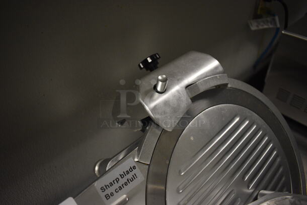 Avantco SL300C Stainless Steel Commercial Countertop Automatic Meat Slicer / Blade Sharpener. 110-120 Volts, 1 Phase. 24x20x19. Item Was in Working Condition on Last Day of Business. (kitchen) - Image 6 of 10
