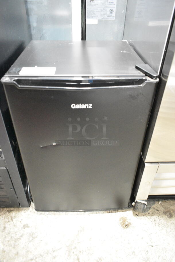 Galanz GLR25MBKE02 Mini Cooler. 115 Volts, 1 Phase. Cannot Test Due To Cut Power Cord - Image 1 of 5