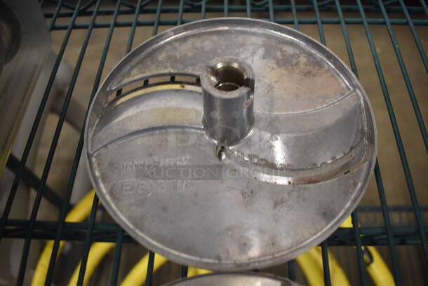 2 Robot Coupe Metal Commercial Food Processor Blades; GR 8 and ES 3 1/8". 7.5x7.5x2. 2 Times Your Bid! - Image 4 of 5