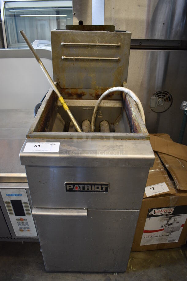 Patriot PT-F3-LP Stainless Steel Commercial Floor Style Propane Gas Powered Deep Fat Fryer. 90,000 BTU. 16x31x41
