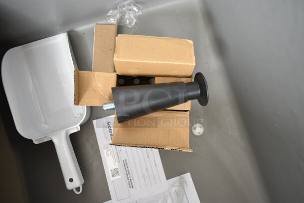 BRAND NEW SCRATCH AND DENT! 2023 Scotsman B330P Ice Storage Bin 344 lb. - Image 6 of 9