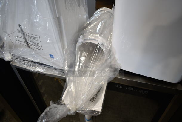 BRAND NEW SCRATCH AND DENT! Whynter ARC-102CS Compact Size 10,000 BTU Portable Air Conditioner, Dehumidifier, and Fan. 115 Volts, 1 Phase. Tested and Working! - Image 4 of 6