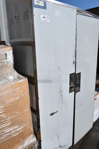 BRAND NEW SCRATCH AND DENT! Regency 600SMC48DDR Stainless Steel Commercial 2 Door Mop Sink Cabinet. 