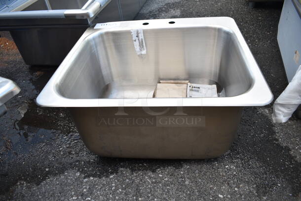 BRAND NEW SCRATCH AND DENT! Stainless Steel Single Bay Drop In Sink.  - Image 1 of 6