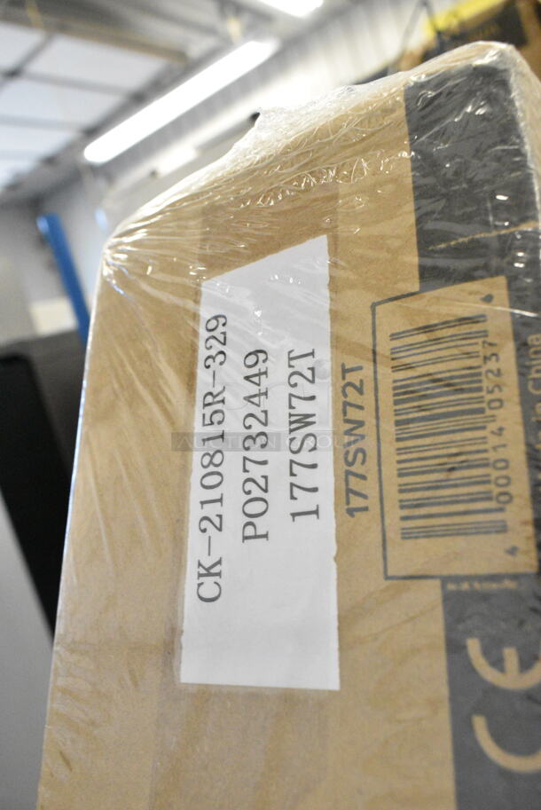 BRAND NEW IN BOX! Avantco 177SW72T Metal Commercial Warming Strip w/ Toggle Controls. 120 Volts, 1 Phase. - Image 3 of 3