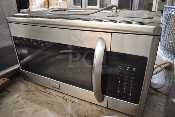 Frigidaire Model FGMV154CLFA Chrome Finish Microwave Oven w/ Plate. 30x16x16 - Image 2 of 4