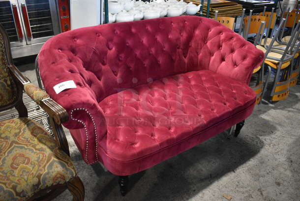 Pink Couch. 61x30x33.5