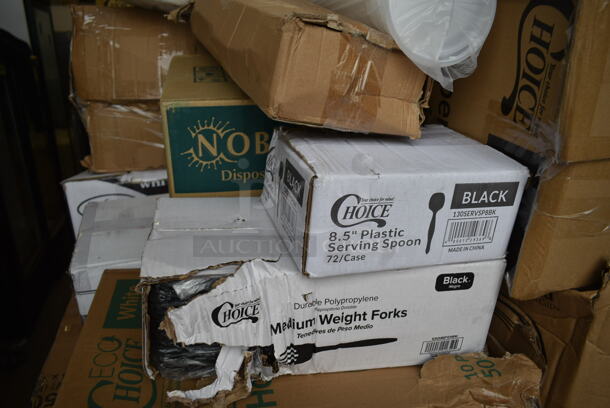PALLET LOT of 30 BRAND NEW Boxes Including 50012C 12 oz. Coffee Print Poly Paper Hot Cup, 347SP10WH Visions Florence 10" Square White Plastic Plate - 120/Case, 394365XL Noble X Large Gloves, 50020W Choice 20 oz. White Poly Paper Hot Cup - 600/Case, 500CC12 Choice Clear PET Customizable Plastic Cold Cup - 12 oz. - 1000/Case, 500TW5 Choice 5 oz. Translucent Thin Wall Plastic Cold Cup - 2500/Case, 130BKFSNH Visions Heavy Weight Black Wrapped Plastic Cutlery Pack with Napkin - 500/Case, 130ROLLKFSSC Visions 18" x 15 1/2" Pre-Rolled Linen-Feel White Napkin and Classic Heavy Weight Silver Plastic Cutlery Set - 100/Case, 394385XL X Large Powder-Free Disposable Latex Gloves, 395L1020BGS Choice Hot Cup Lids, 130SERVSP8BK Choice 8 1/2" Black Disposable Plastic Serving Spoon - 72/Case, 130BFORK Choice Medium Weight Black Plastic Fork - 1000/Case, 612605070HD Full Size Heavy-Duty Foil Steam Table Pan Deep 3 3/8" Depth, 395TO661 Heavy duty foil steam table pans, Choice Portion Cup Lids, 1002218-EO Shopping Bags, 795PTOKFT8 Choice Kraft Microwavable Folded Paper #8 Take-Out Container 6" x 4 5/8" x 2 1/2" - 300/Case, 130ROLLKFSCL Compostable Sugarcane / Bagasse Take-Out Container, 500LFLATPLA Plastic Lid With Straw Slot, 433BR1852SACK Paper Barrel Sack, 500CC32 Choice HD 32 oz. Tall Heavy Weight Clear PET Plastic Cold Cup - 300/Case, 4339BULK Choice 9" White Uncoated Paper Plate - 1000/Case, 999SP10CL Visions 10" Square Plates. 30 Times Your Bid! - Image 11 of 12
