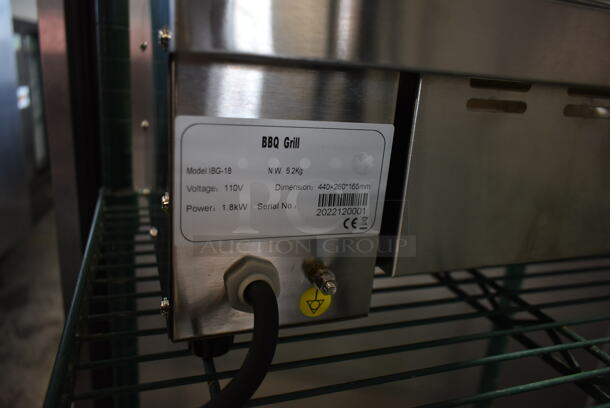 BRAND NEW SCRATCH AND DENT! 2023 Hoocoo IBG-18 Stainless Steel Commercial Countertop Electric Powered Barbecue BBQ Grill. 110 Volts, 1 Phase. Tested and Working! - Image 3 of 3