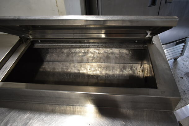 Delfield Stainless Steel Commercial Pizza Prep Table Bain Marie on Commercial Casters. Tested and Powers On But Does Not Get Cold - Image 5 of 10