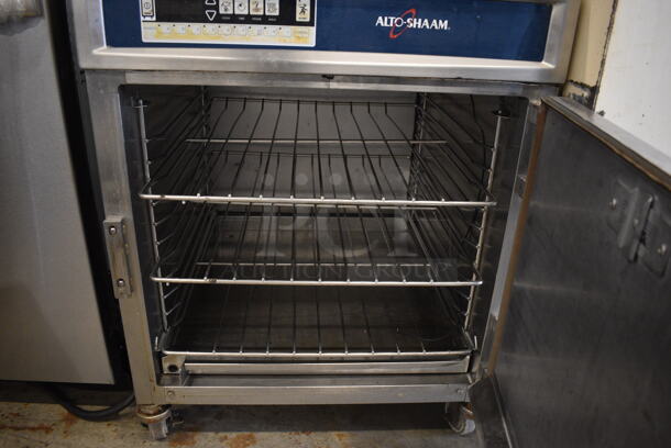 Alto Shaam 750-TH/II Stainless Steel Commercial Undercounter Heated Holding Cabinet on Commercial Casters. 208-240 Volts, 1 Phase. 25.5x28x33 - Image 5 of 6